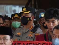 Demo Tolak Kenaikan Harga BBM di Sidoarjo Berlangsung Aman dan Kondusif