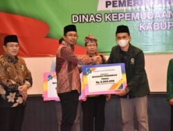 Bupati Sidoarjo Launching Program 10 ribu Beasiswa Pendidikan