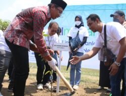 Kurangi Global Warming, Bupati Gus Muhdlor Siapkan SE Buang Biji Buah di Lahan Kosong
