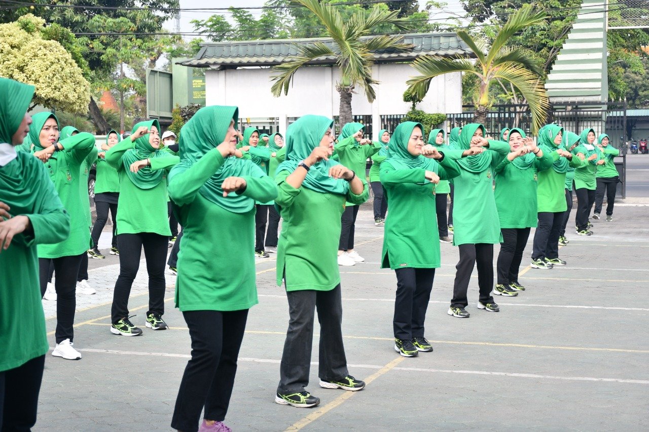 Semarakkan Haornas, Kodim 0815/Mojokerto Gelar Senam Bersama
