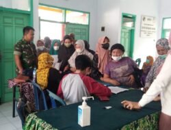 Koramil 0815/19 Magersari Kawal Penyaluran BLT BBM – BPNT