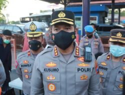 Kapolresta Sidoarjo Tinjau Vaksinasi Booster dan Bagikan Baksos di Terminal Purabaya