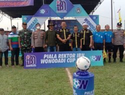 Kapolsek Gadingrejo Hadiri Pembukaan Open Tournamen Sepakbola Memperebutkan Piala Rektor IBN