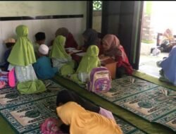 Kelompok 20 Gelombang 07 PMM UMM Dampingi Murid TPQ-Madrasah Diniyah Baitul Muttaqin