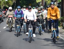 Gowes Bersama dan Aksi Peduli Forkopimda Sidoarjo