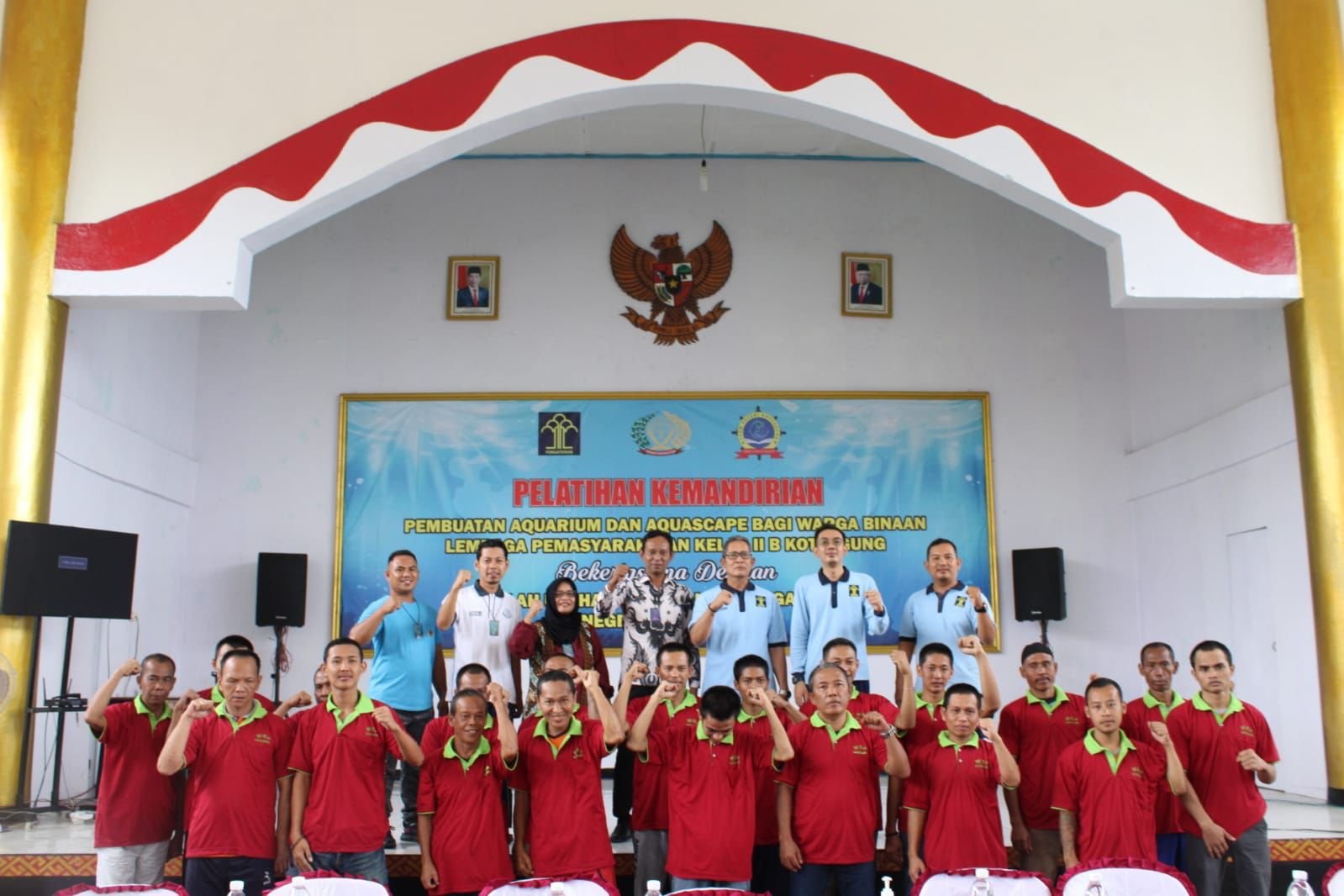 Warga Binaan Lapas Kotaagung Diberi Keterampilan Menghias Akuarium oleh SUPM Kotaagung