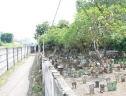 Proyek Frontage Road Waru Masuk Tahap Appraisal Lahan Makam dan Masjid Kedungrejo