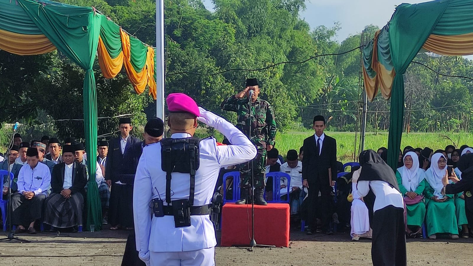 Peringati Hari Santri Nasional, Danramil 0815/11 Pungging Bertindak Sebagai Irup