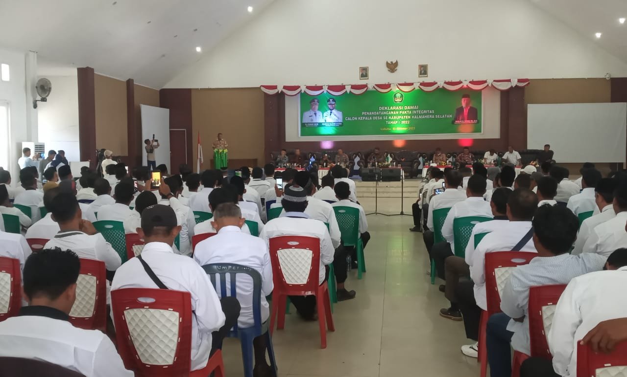 Deklarasi dan Penanda Tangani Pakta Integritas, Bupati Halsel Ingatkan 558 Cakades Bisa Digugurkan Bila Hal Ini Terjadi