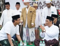 Tabligh Akbar dan Istighosah Kubro di Wisata Religi Makam Aulia Sidokerto Untuk Rayakan Hari Santri Nasional