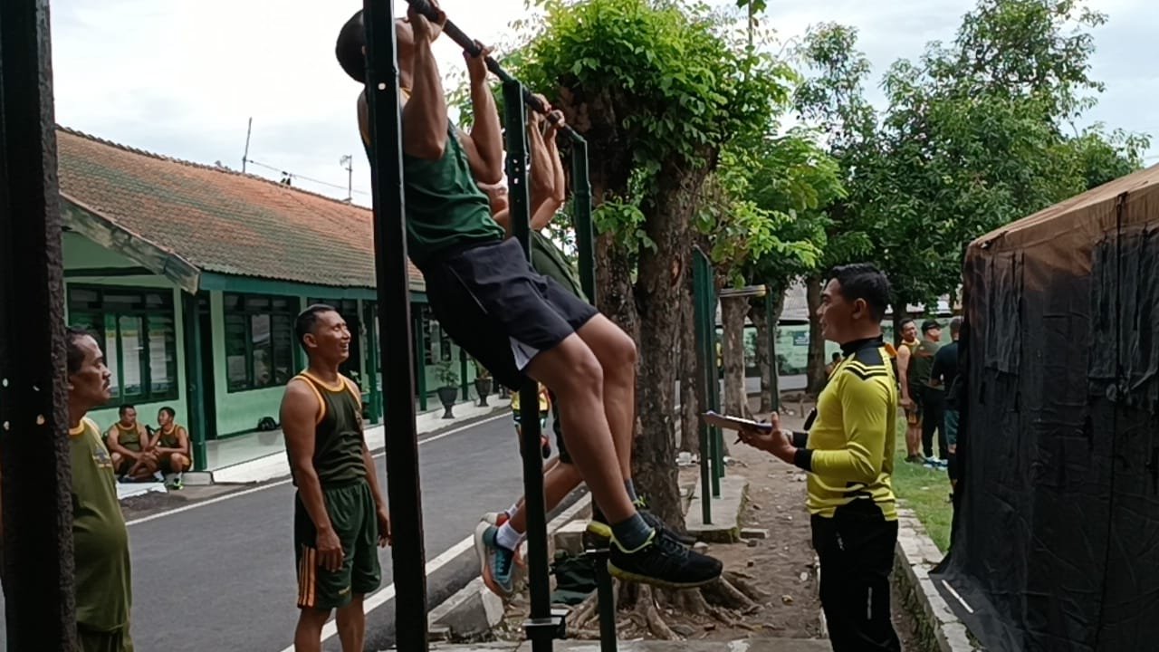Uji Kemampuan Fisik, Personel Kodim 0815/Mojokerto Laksanakan Garjas Periodik