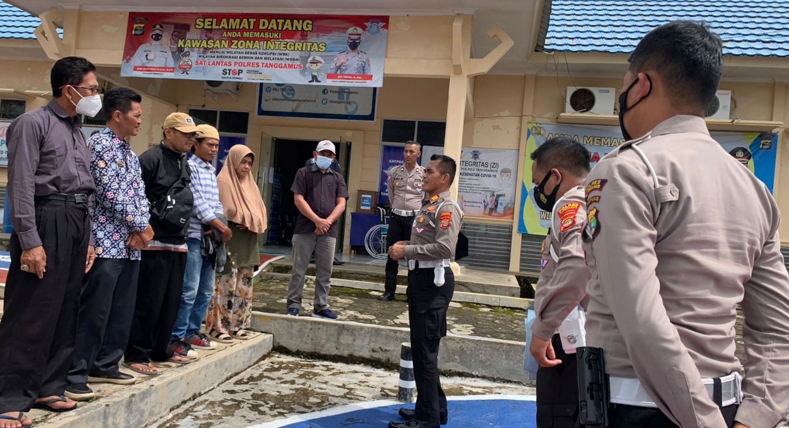 Satlantas Polres Tanggamus Buka Bimbel Ujian Teori dan Praktik SIM Gratis