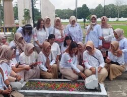 GERINDRA Kota Mojokerto dan PIRA Kota Mojokerto Ziarah Makam Pahlawan dan Kampanyekan Revolusi Putih