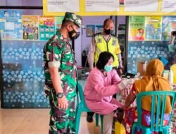 Koramil Ngoro Bareng UPT Puskesmas Lakukan Serbuan Vaksin Booster Di 5 Desa