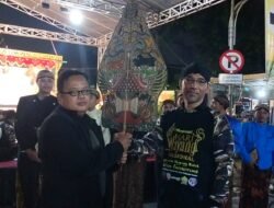 Ketum Wakomindo Apresiasi Pagelaran Wayang Kulit Sanggar Bumi Laras Manunggal