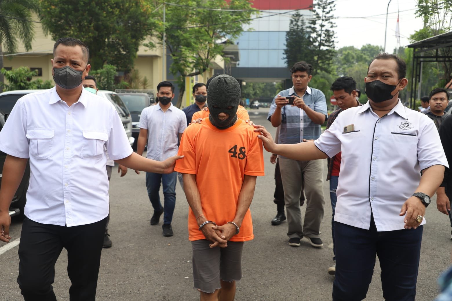 Motif Pembunuhan Karyawan Toko Gorden Mojosari