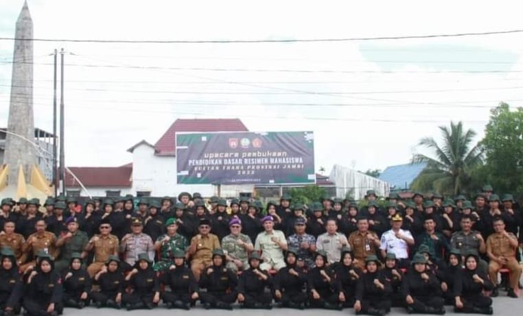 Buka Secara Resmi Diksar Menwa, Bupati Anwar Sadat Ingin Pelatihan Rutin Dilaksanakan