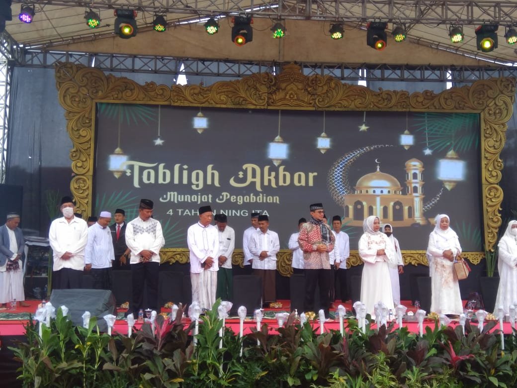 Tabligh Akbar Semarakkan Peringatan 4 tahun Pengabdian Ning Ita