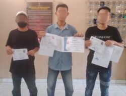 Lapas Kotaagung Berikan ‘Buah Tangan’ Kepada Tiga Warga Binaannya yang Bebas