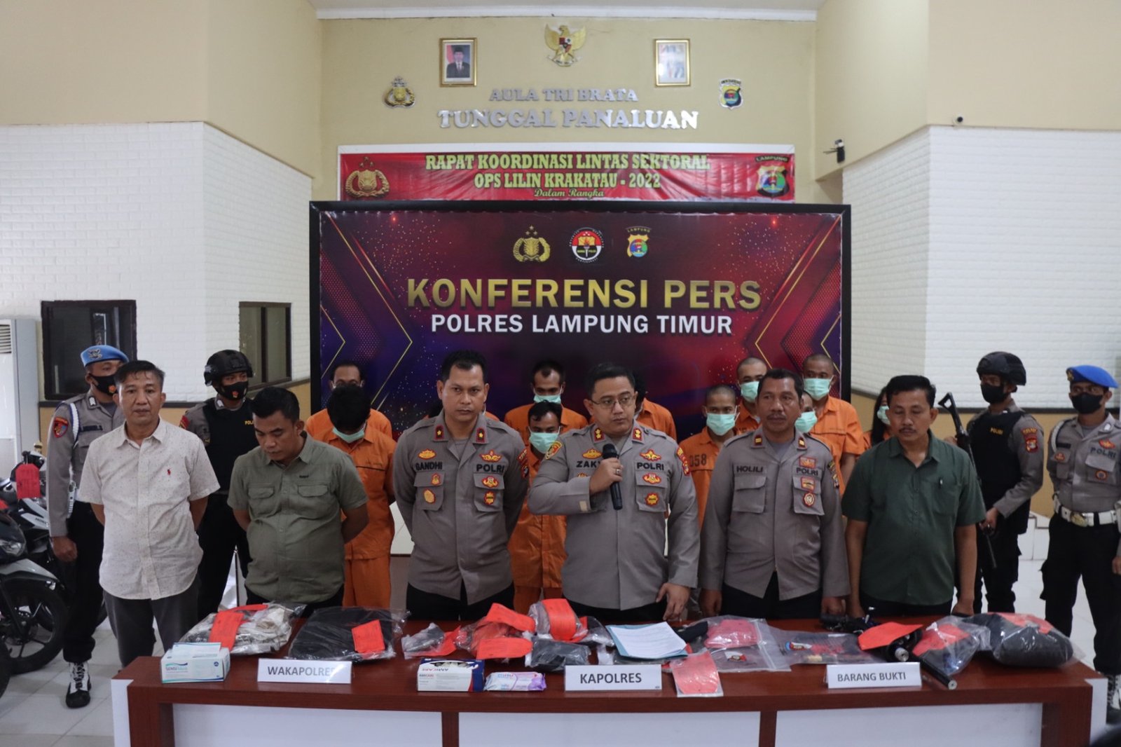 Polres Lampung Timur Menggelar Konferensi Pers Ungkap Kasus C3, Penganiayaan Berat Dan Narkoba