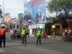 Koramil Mojosari & Tim Gabungan Pam Nataru Aktif Pantau Arus Lalu Lintas