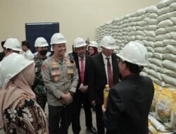 Jelang Nataru, Polresta Malang Kota Bersama Pemkot Pantau Stok Sembako dan BBM