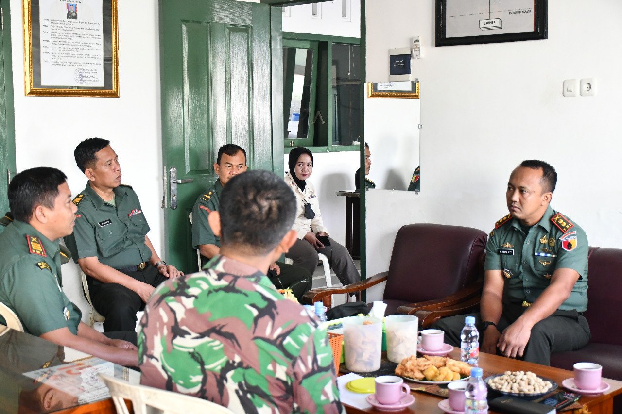 Kenali Lebih Dekat Anggota, Dandim 0815/Mojokerto Sambang Koramil Jajaran