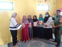 Babinsa Banjaragung Dampingi Layanan Posyandu Hingga Pemberian Vitamin Bagi Bumil