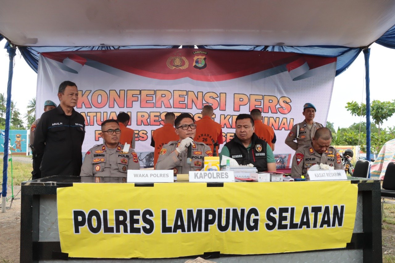 Polres Lampung Selatan Jajaran Gulung Tambang Mas Ilegal Di Katibung