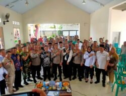 Hadiri Jumat Curhat di Kedaton, Kapolda Lampung Ajak Masyarakat Selesaikan Masalah