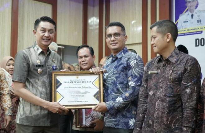 Pj MUARO JAMBI BAHCHYUNI LAUNCHING PENYERAHAN DPA-SKPD TAHUN ANGGARAN 2023