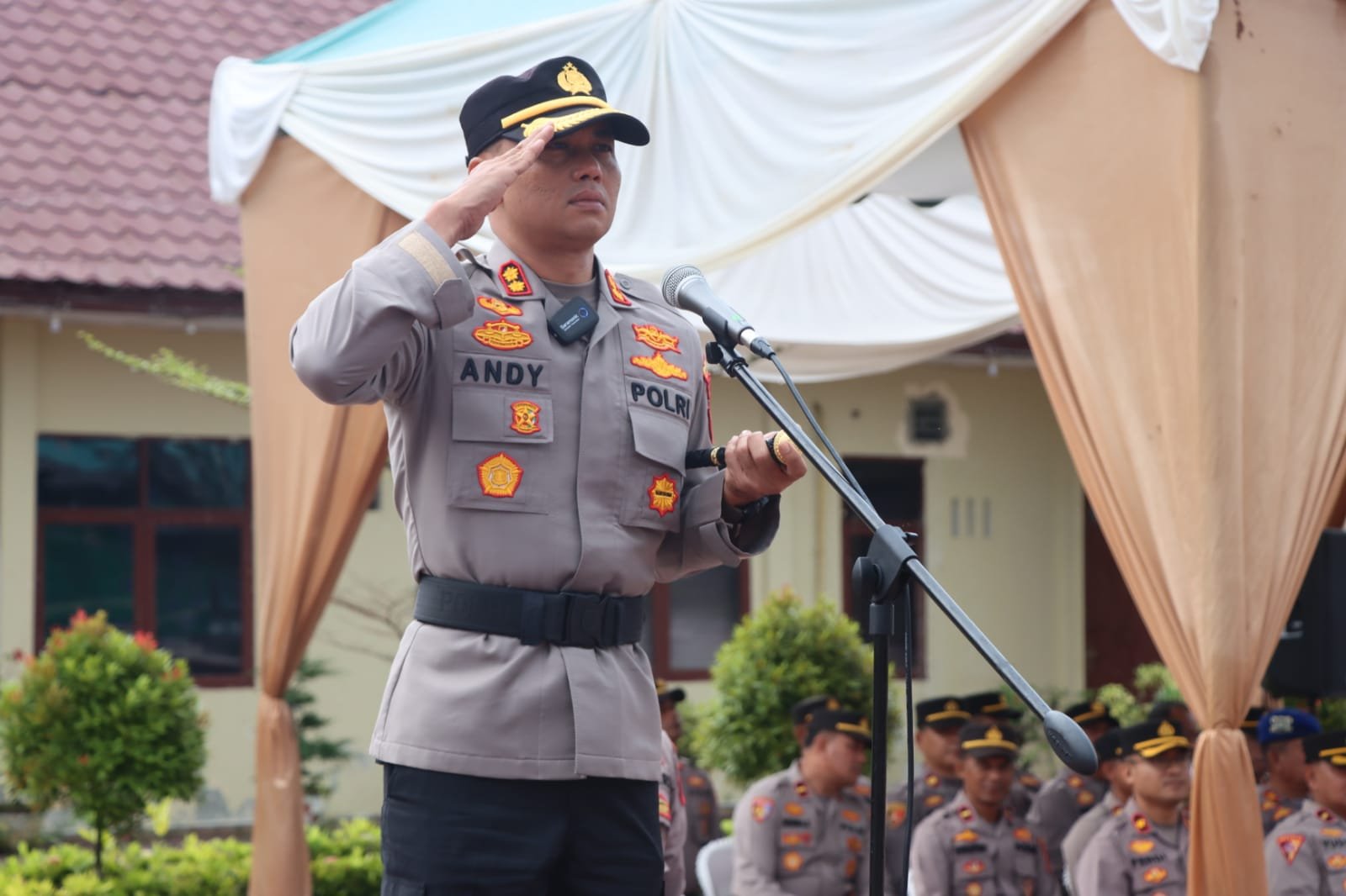 Kapolres Aceh Timur Pimpin Upacara HUT Satpam ke-42