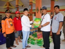 Banjir Landa Mojokerto, Gus Barra Berikan Ratusan Paket Sembako dan Uang