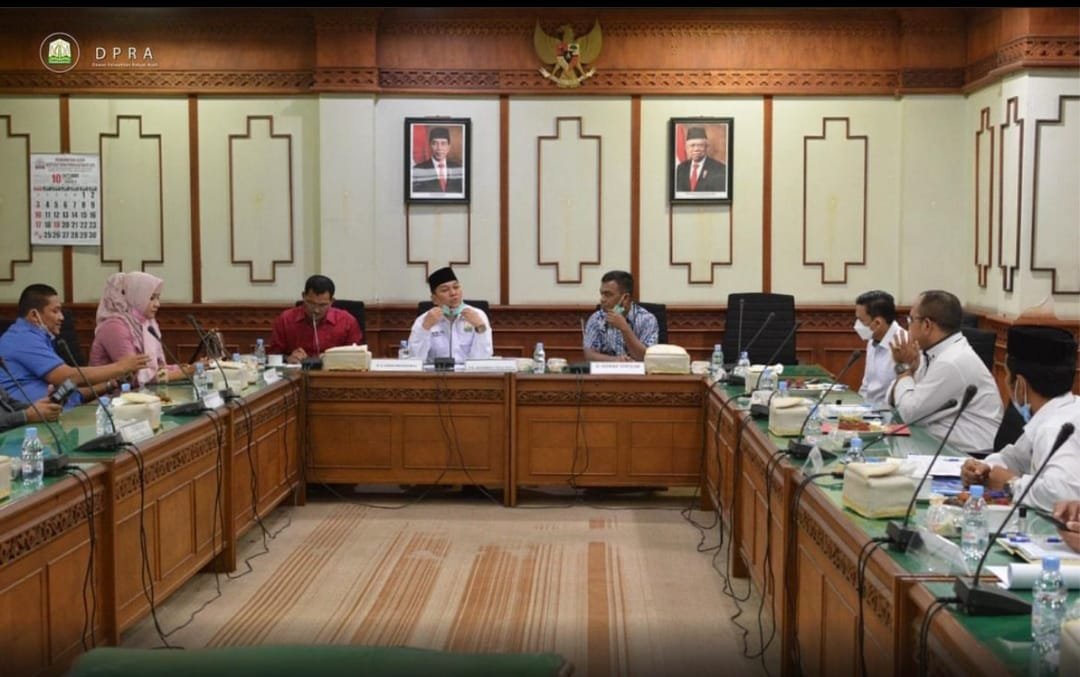 Anggota DPRA Aceh Minta Pemerintah Aceh Turun Tangan Mengenai Keluhan Masyarakat Kuala Idi cut