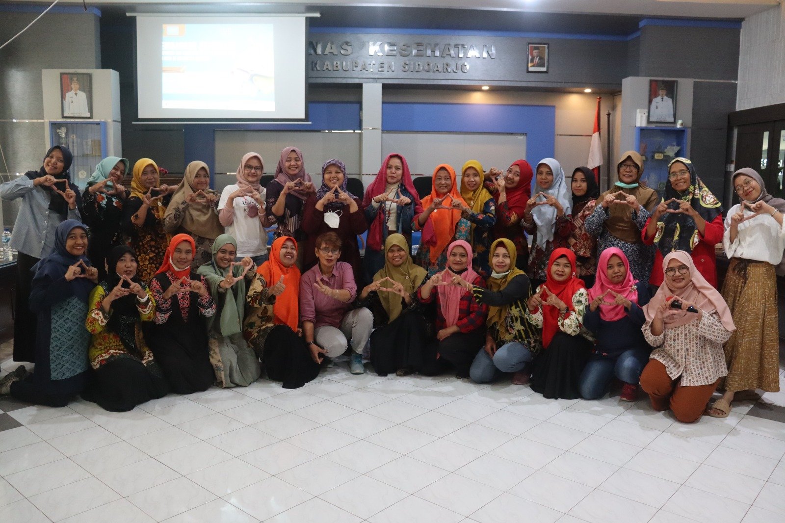 Plato Foundation Bekerjasama Dengan Unicef Selenggarakan Pengembangan Kapasitas Mengenai Infodemi dan Penulisan Berbagai Praktik Baik Pesan Kunci RCCE di Kabupaten Sidoarjo