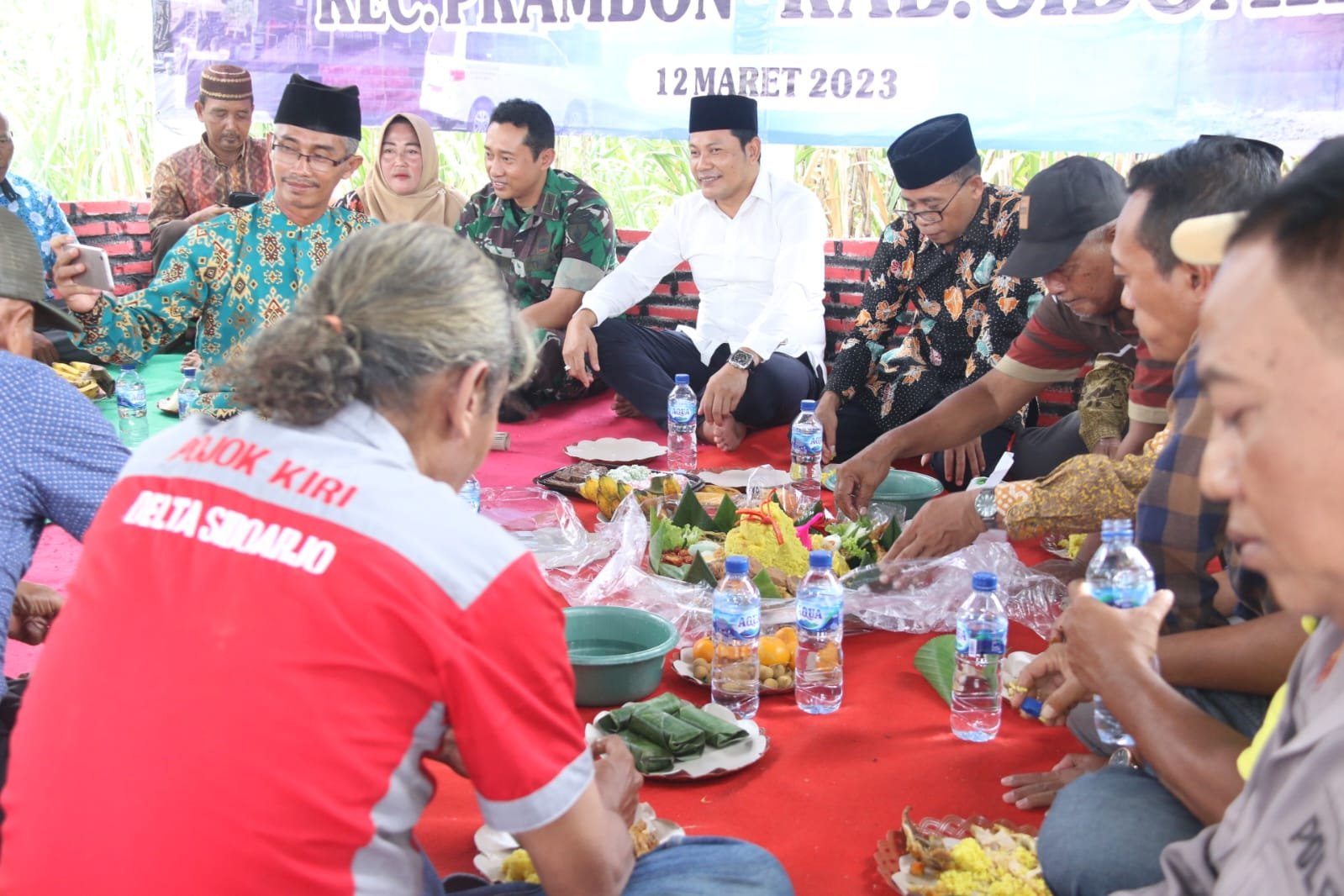 Wabup Subandi Hadiri Sedekah Bumi Desa Temu Prambon