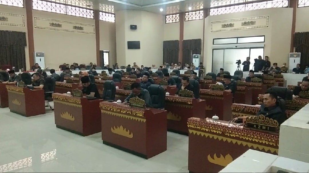 DPRD Tanggamus Gelar Rapat Paripurna Penyampaian Ranperda, Pencegahan Dan Peningkatan Perumahan Serta Pemukiman Kumuh