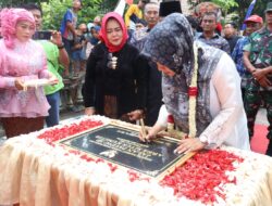 Resmikan Jalan Paving 3D Area Situs Kumitir, Bupati Ikfina Minta Kultur Budaya Majapahit Melekat di Masyarakat