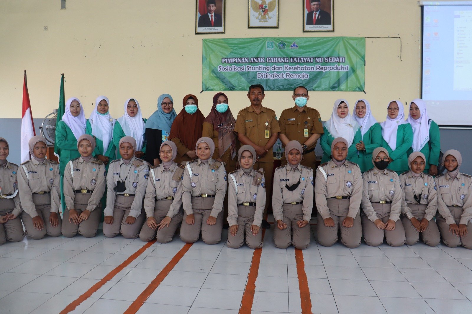 Sinergitas Edukasi Remaja, Plato Bersama Dengan Fatayat NU Sedati Sidoarjo, Gelar Sosialisasi Pencegahan Stunting dan Kesehatan Reproduksi Di SMK Penerbangan Dharma Wirawan Sidoarjo