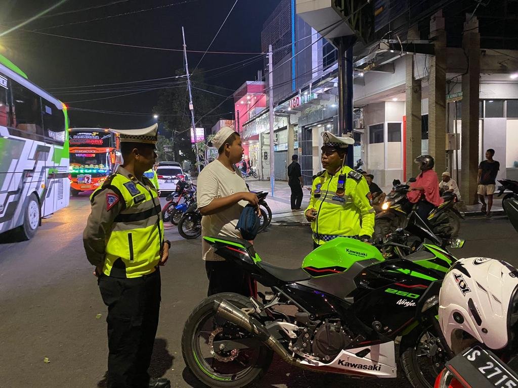 Polres Lamongan Amankan 25 Motor Knalpot Brong