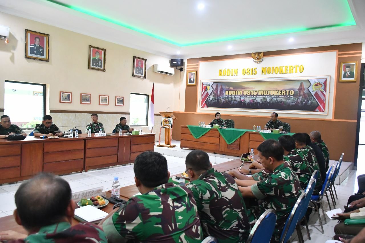 Kodim 0815/Mojokerto Terima Kunjungan Tim Pengawasan Post Audit Intern Itdam V/Brawijaya