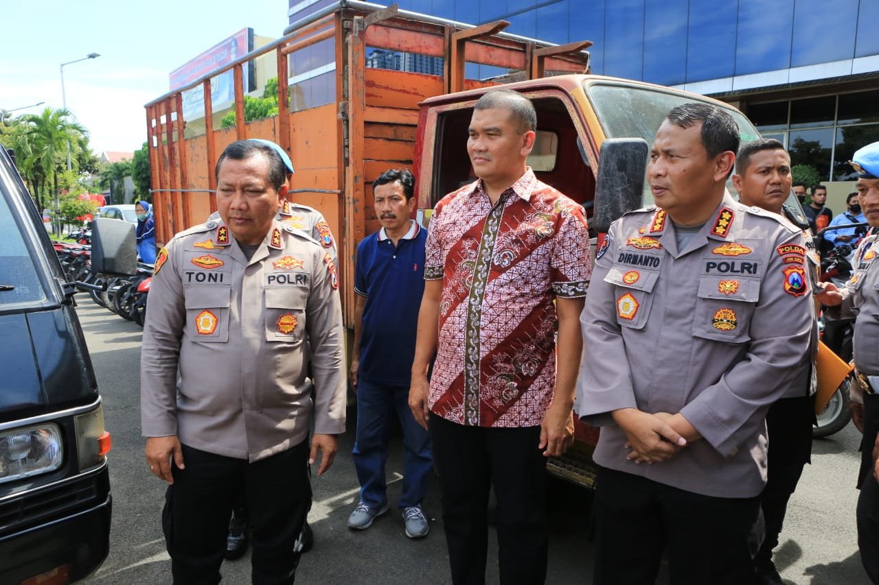 Dirikan Pos Pantau, Polrestabes Surabaya Bersama Tiga Pilar Jogo Suroboyo di Bulan Ramadhan