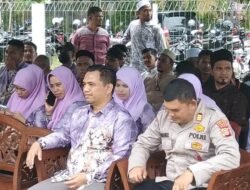 Kecepatan Darul Aman Bersama Ketua PPK dan PPS  Sambut Kedatangan KIP Dalam Kegiatan estafet Kirab Pemilu 2024.