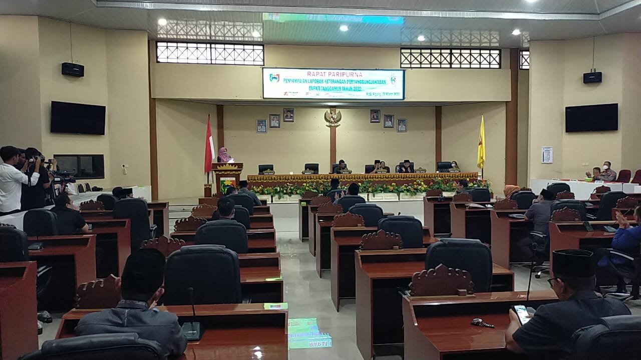 Rapat Paripurna Dewan Perwakilan Rakyat Daerah (DPRD) Kabupaten Tanggamus Dalam Agenda Penyampaian Penyampaian Laporan Pertanggungjawaban Bupati Tanggamus 2023.