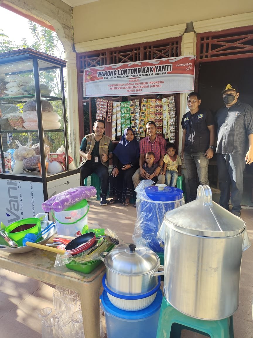 Respons Cepat Dari Pusat Mensos Perintah kan Balai Insyaf Medan Dan Dinsos Aceh Timur Bantu Modal Usaha Untuk Dua Keluarga di Aceh Timur.