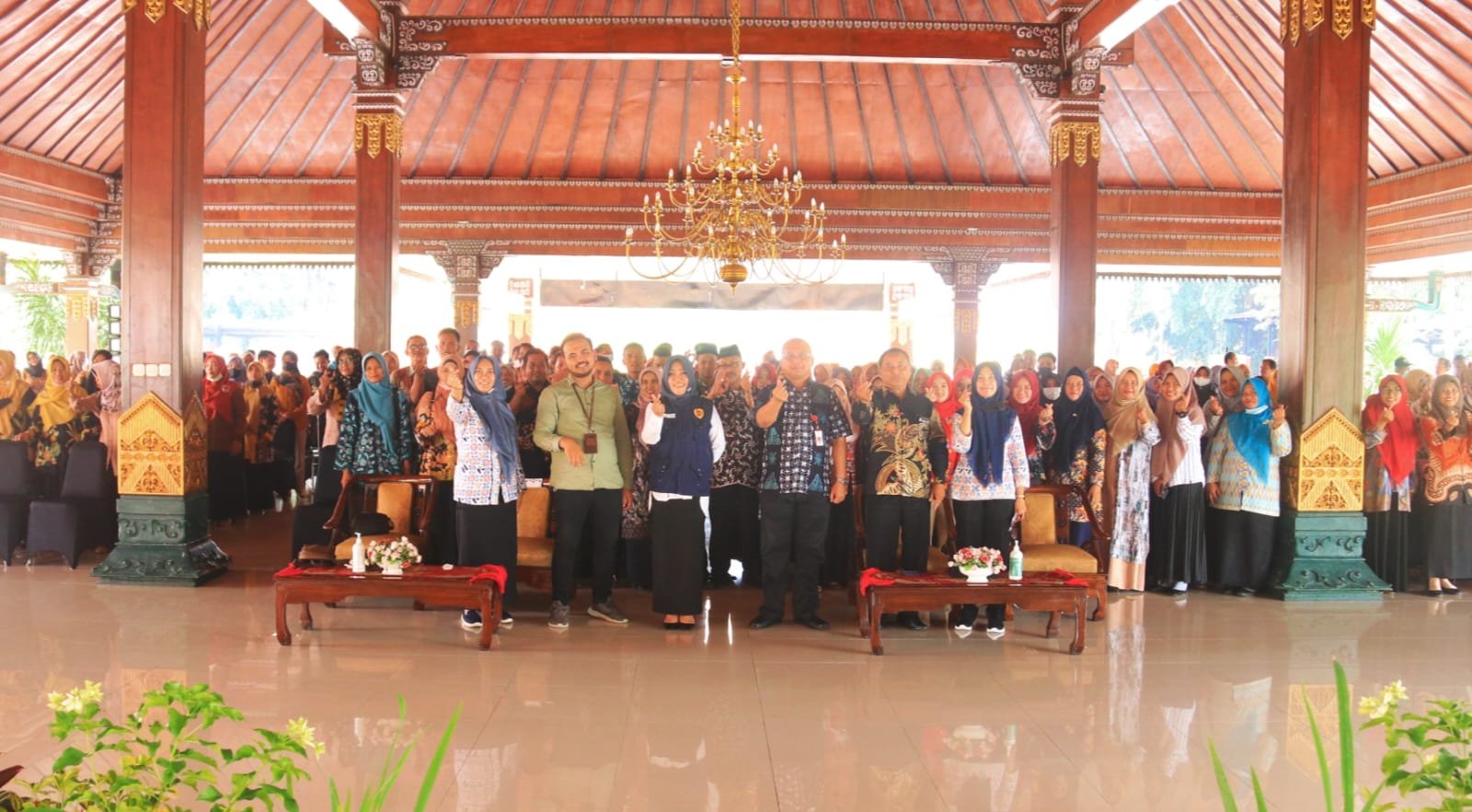 Tingkatkan Kompetensi Pembina PIK R, Bupati Mojokerto Berharap Dapat Menjadi Konselor yang Baik