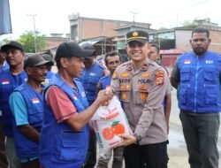 Bantuan Kemanusiaan Untuk Negeri, Polres Aceh Timur Bagikan Sembako