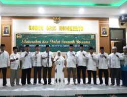 Forkopimda Kota Mojokerto Silaturahmi dan Shalat Tarawih Di Markas Kodim 0815