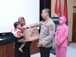 Polres Situbondo dan Bhayangkari Canangkan Program Orang Tua Asuh Anak Stunting