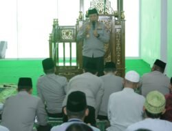 Jumat Curhat  Polda Jatim Mendapat Respon Positif Jamaah Masjid Raya Islamic Center